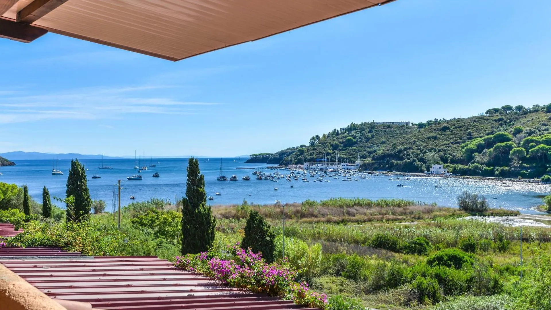 Mono4Posti Vista Mare Il Portolano Apartment Porto Azzurro Italy